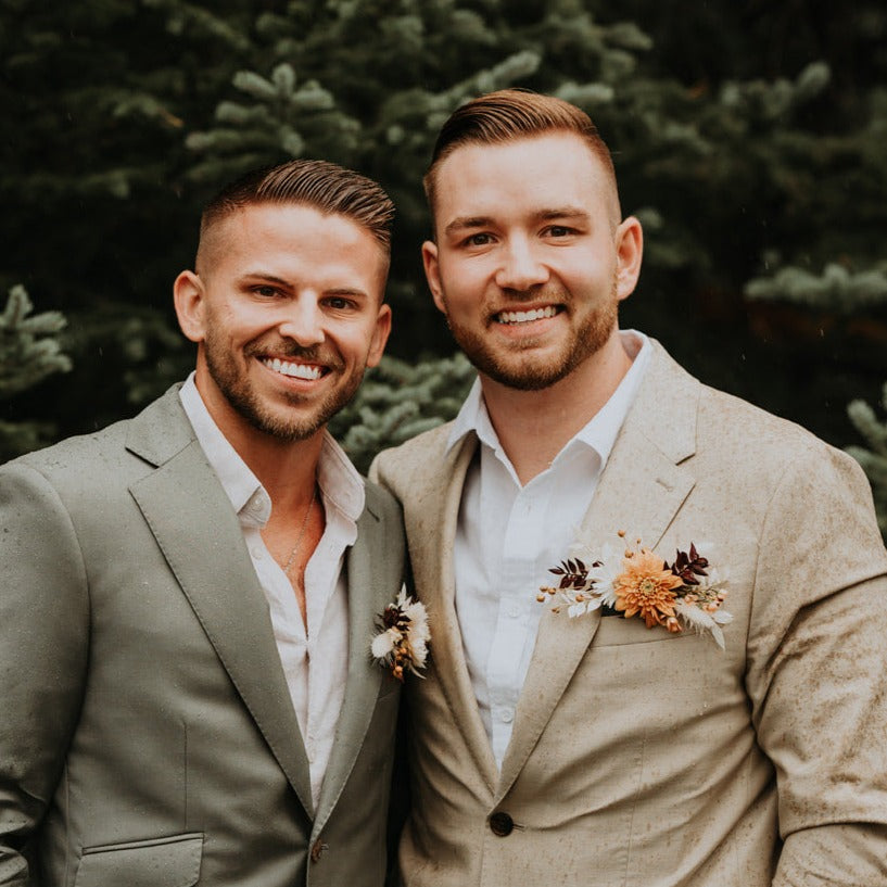 Boutonniere & Boutonniere